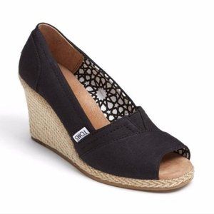 TOMS Stella Open Toe Wedge Heels Size 6 Tan Black LIKE NEW!